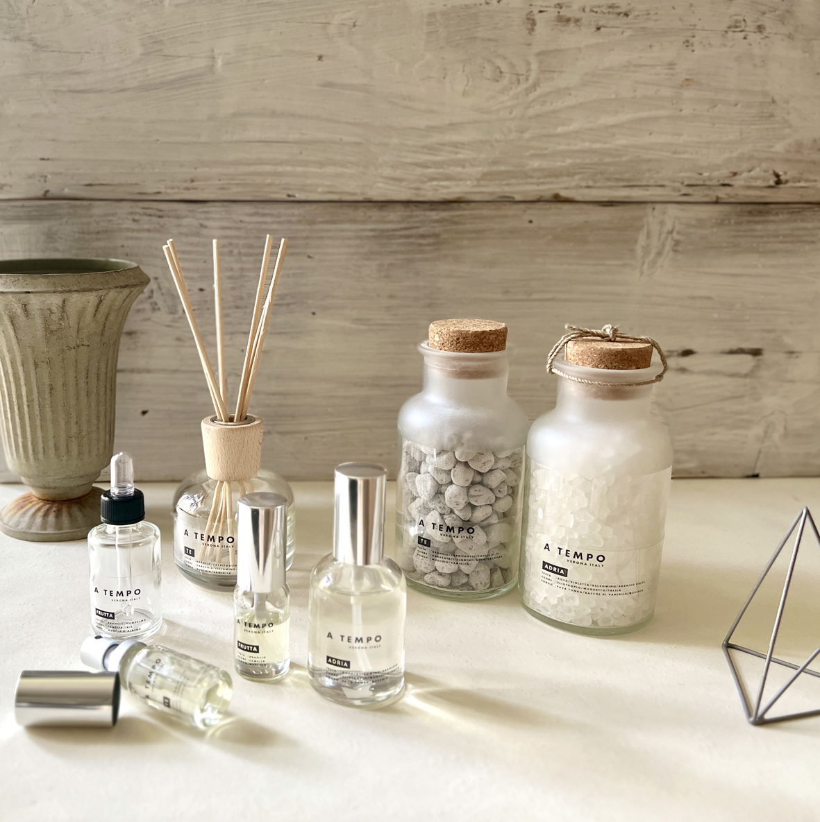 A TEMPO(ア テンポ) バスソルト イーエフインターナショナル