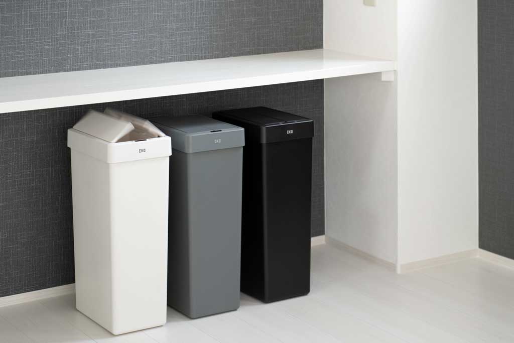 X-Wing Lite SENSOR BIN(エックスウイング ライト センサービン)センサー式 自動開閉 ゴミ箱 スリムタイプ 30L 全3色