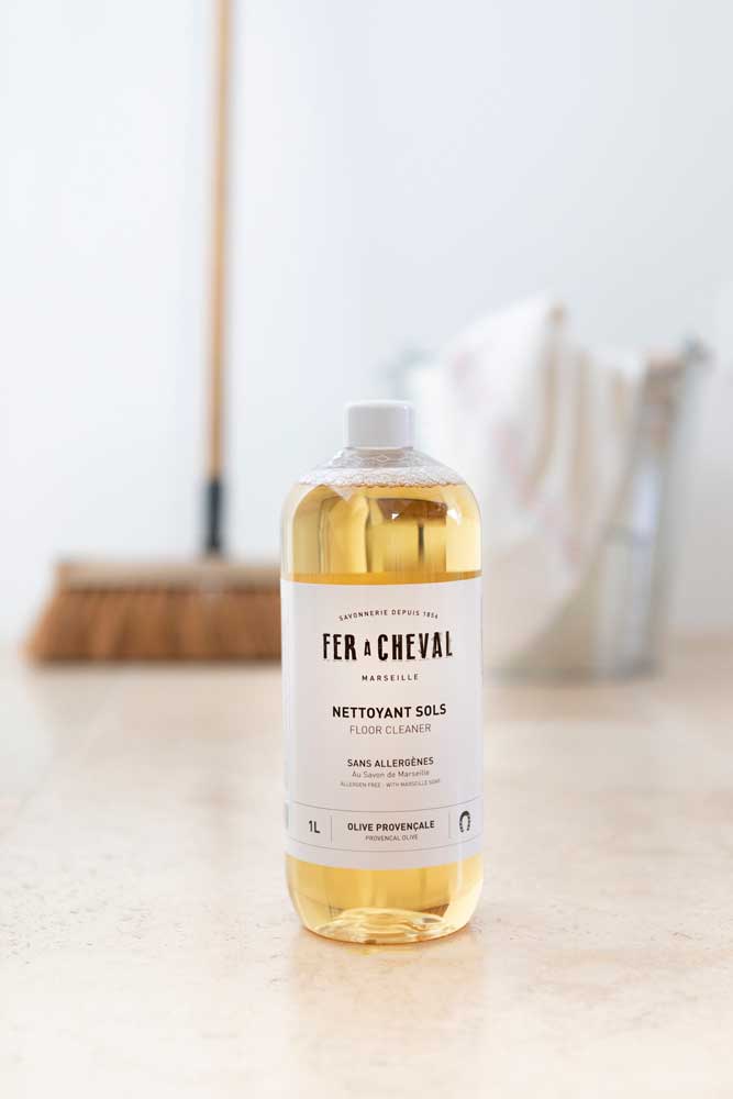 FER À CHEVAL (フェール シュヴァル)フロアクリーナー 1000ml イーエフインターナショナル