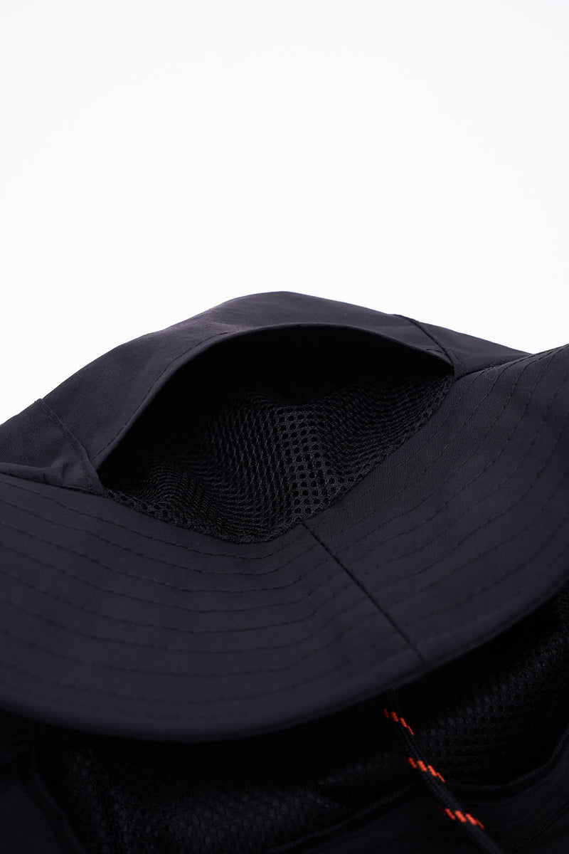 KiU(キウ)エアメッシュパネルロゴハット K518