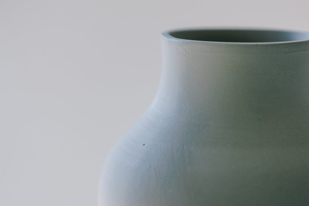 KÄHLER(ケーラー)OMAGGIO CIRCULARE(オマジオ サーキュラー)ベース(グレー) H12.5cm