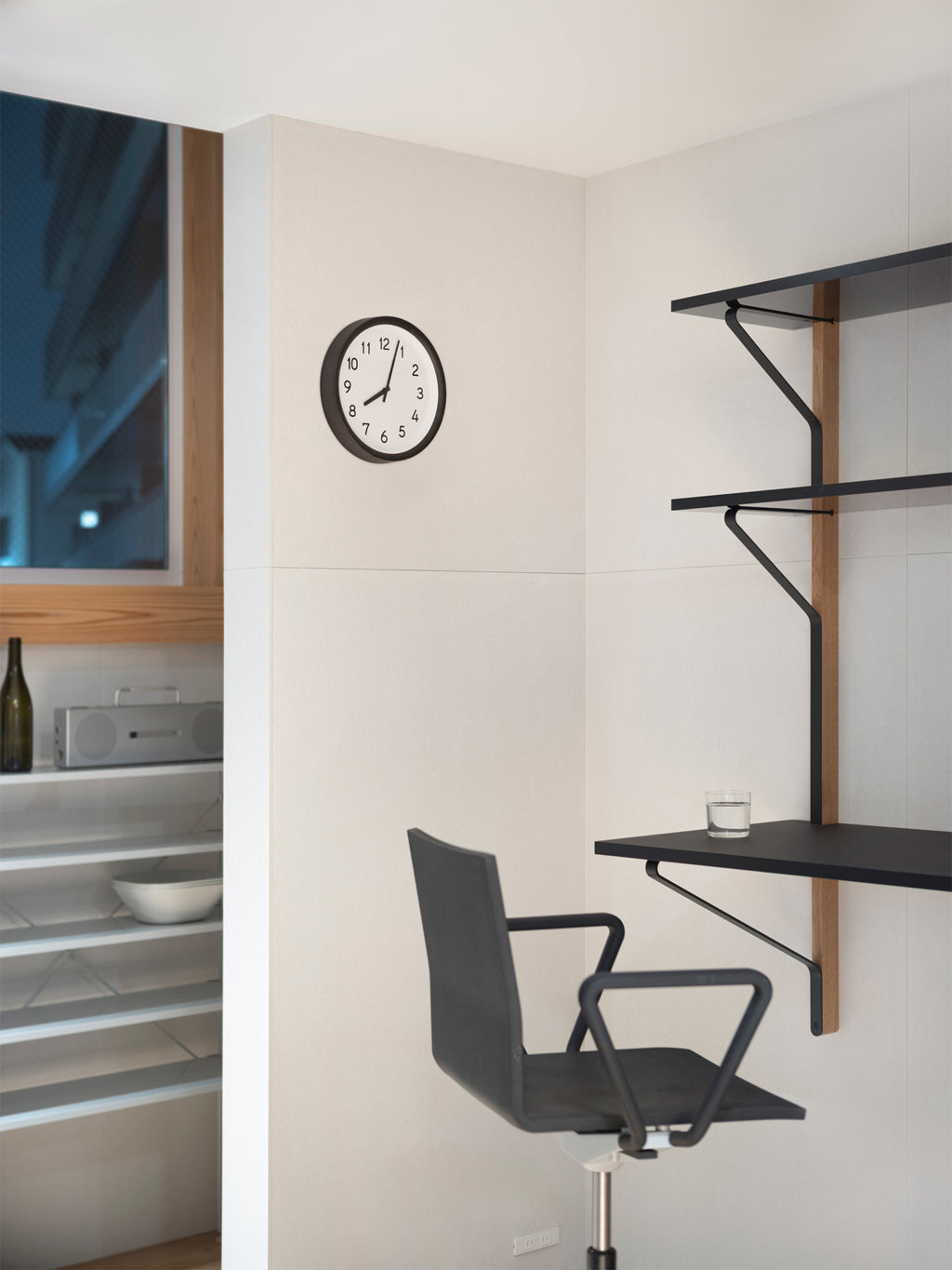 Lemnos basin number(ベイスン ナンバー)ブラック 壁掛け時計 PIL23-04 BK