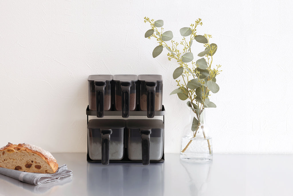 marna(マーナ)調味料ポット 370mL スプーン付き