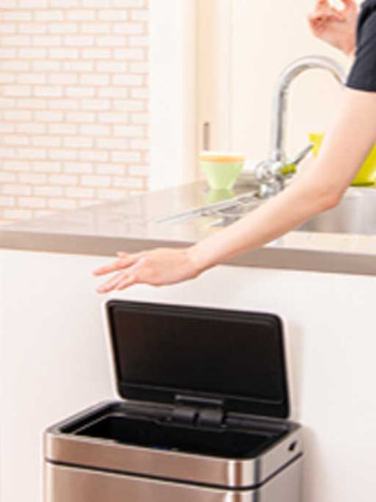 E-TOUCH ELECTRIC TOUCH BIN イータッチエレクトリック タッチビン センサー式 自動開閉 ゴミ箱 シルバー 45L