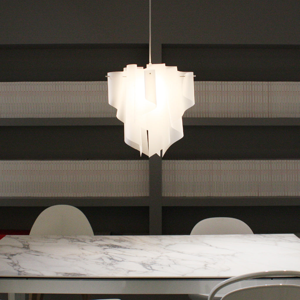 Auro（アウロ） ペンダントランプ white / ice 【 白熱電球 】  DI CLASSE（ディクラッセ） ＜ラッピング対象外＞