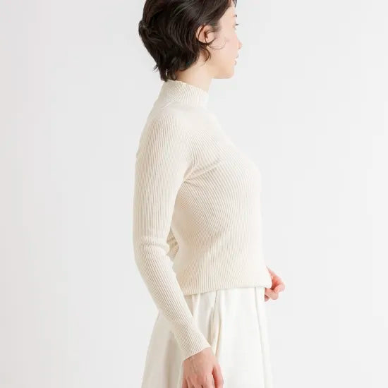 天衣無縫 シルクコットン 縫い目のないハイネック《 M～L 》生成り 日本製