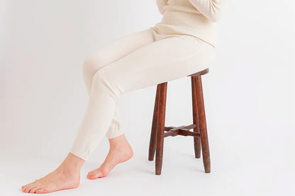 天衣無縫 シルクコットン 縫い目のないロングニットパンツ《 M～L 》生成り 日本製