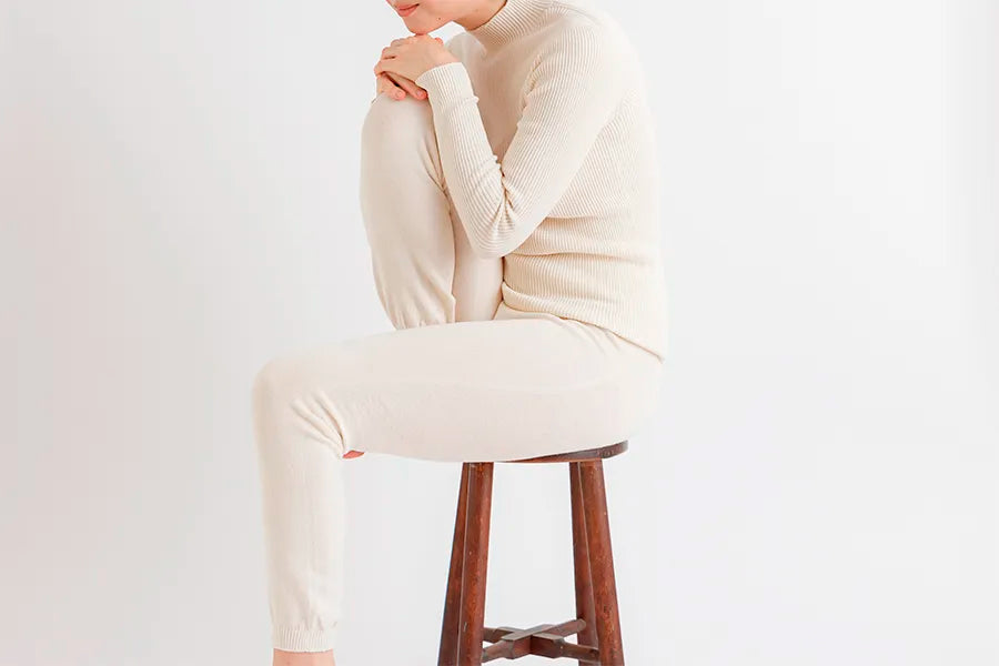 天衣無縫 シルクコットン 縫い目のないロングニットパンツ《 M～L 》生成り 日本製