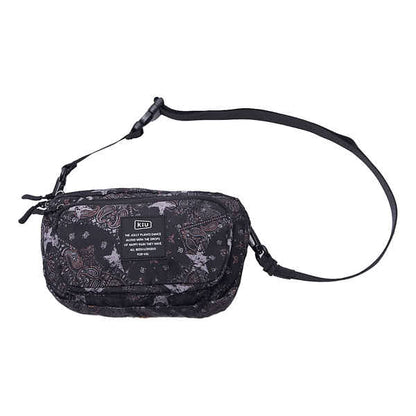 【 予約販売 】KiU（キウ）300D フロントポケットミニショルダーバッグ K156