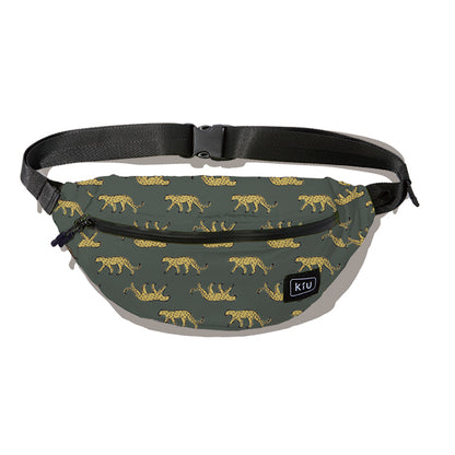 【 予約販売 】KiU（キウ）ウォータープルーフボディバッグ K84