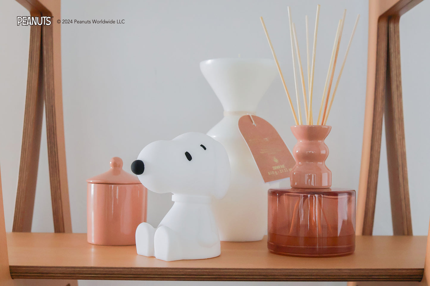 MrMaria Bundle of Light Snoopy