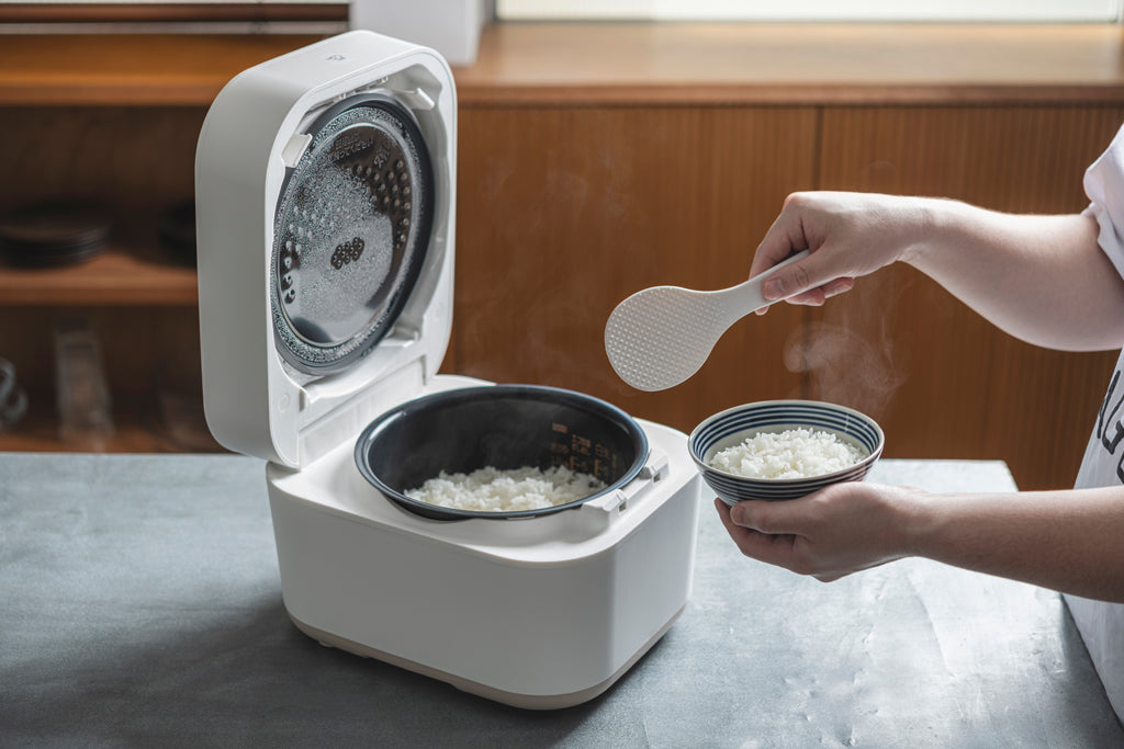 象印 STAN. IH炊飯ジャー 5.5合炊き ブラック / ホワイト ZOJIRUSHI NW-SB10 ＜ラッピング対象外＞