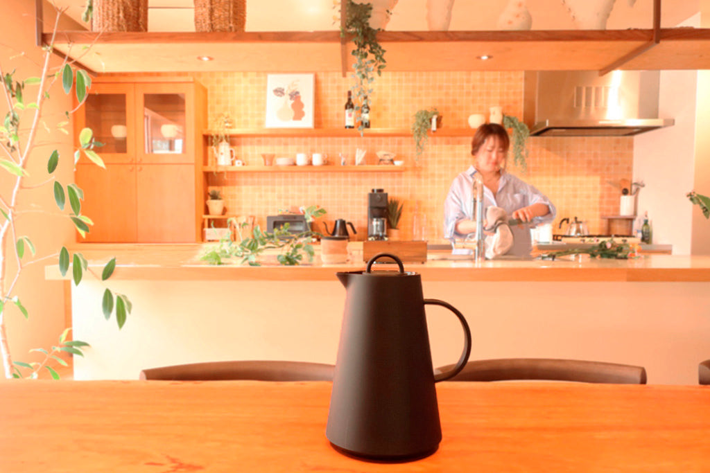 OLE PALSBY DESIGN（オーレ・パルスビー） VACUUM JUG BLACK