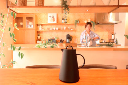 【 SALE 】OLE PALSBY DESIGN / VACUUM JUG BLACK オーレ・パルスビー バキュームジャグ ブラック 1L NOMAD