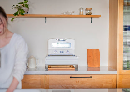 UtaU（ウタウ） ブレッドドロワー ロー ピュアホワイト/カームグレー