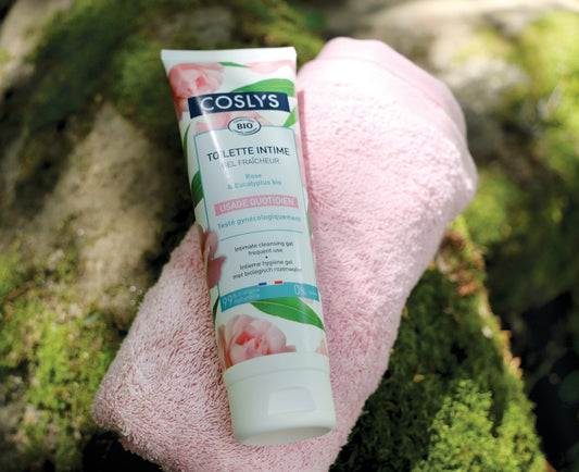 COSLYS（コスリス）インティメート ジェルウォッシュ ローズ＆ユーカリ 250mL