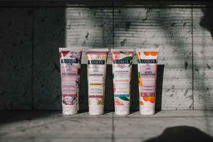 COSLYS（コスリス）インティメート ジェルウォッシュ ローズ＆ユーカリ 250mL