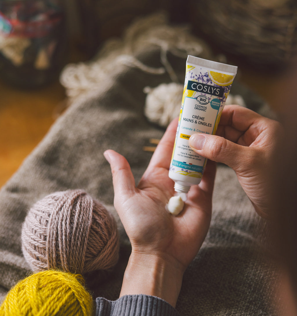 COSLYS（コスリス）ハンド＆ネイルクリーム レモン＆ラベンダー 50mL