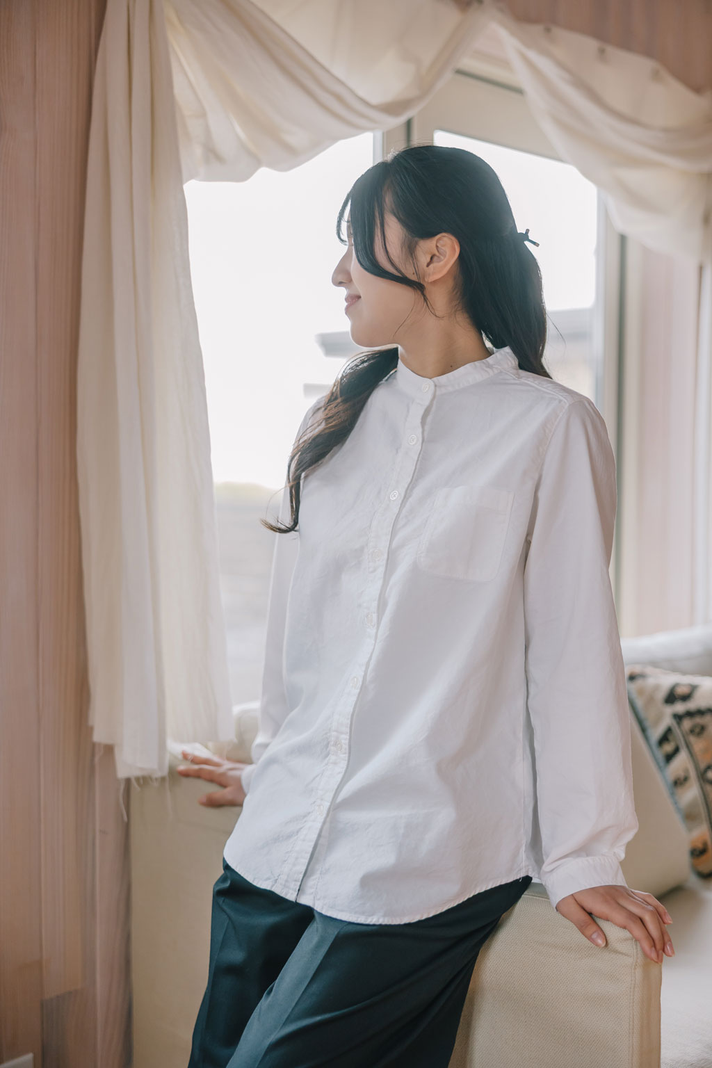 SUN VALLEY（サンバレー）オックス スタンドカラーシャツ ＜Mサイズ / Lサイズ＞ ホワイト/ネイビー 日本製品染 SKT005000