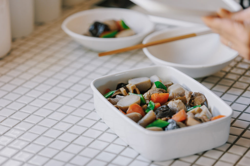 FUJIHORO（富士ホーロー）浅型角容器 S ホワイト