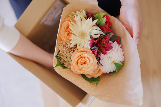 【 お花の定期便 】季節のお花のサブスク 《 花束 大 》 / 毎月１回 季節のお花が届く