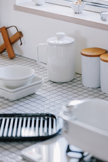 FUJIHORO（富士ホーロー）フィルトプラス オイルポット 0.8L 活性炭カートリッジ1個付き ホワイト