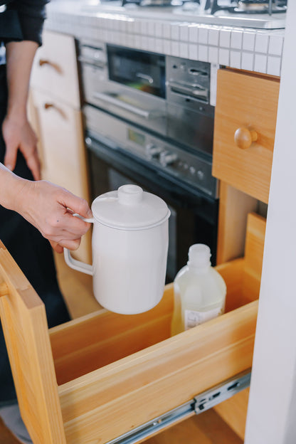 FUJIHORO（富士ホーロー）フィルトプラス オイルポット 0.8L 活性炭カートリッジ1個付き ホワイト