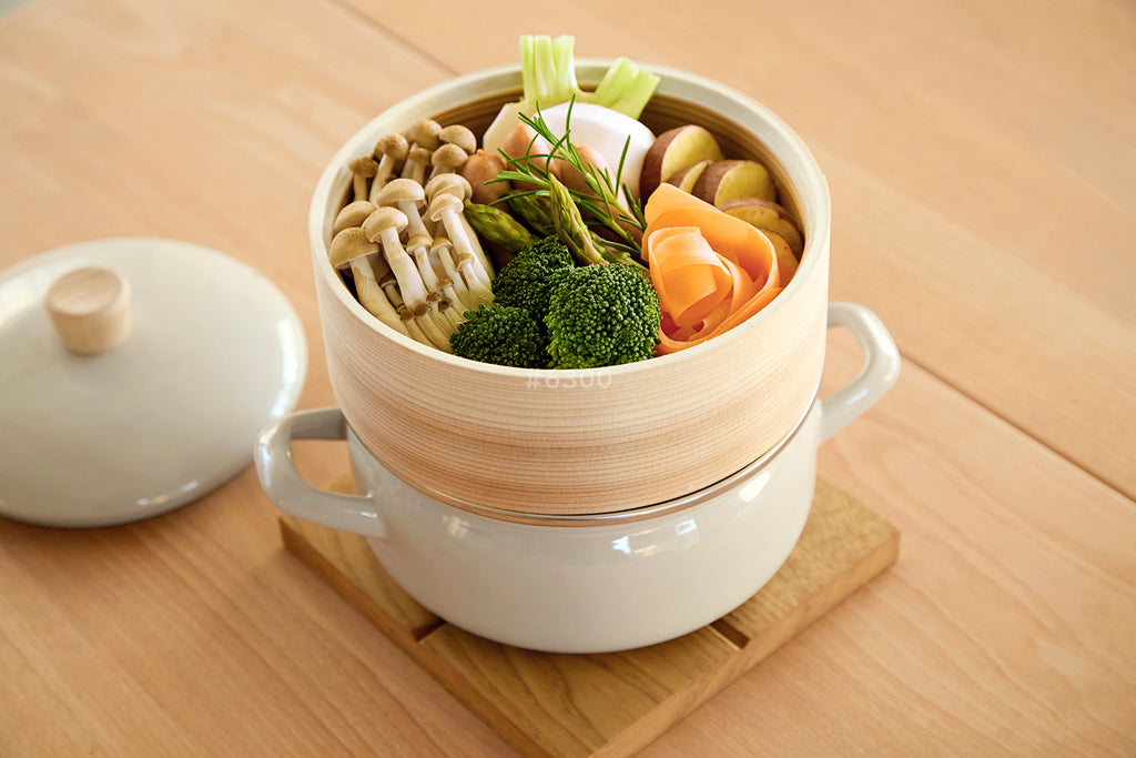 FUJIHORO（富士ホーロー）せいろ付き（1段） ホーロー鍋 18cm ホワイト/グレージュ