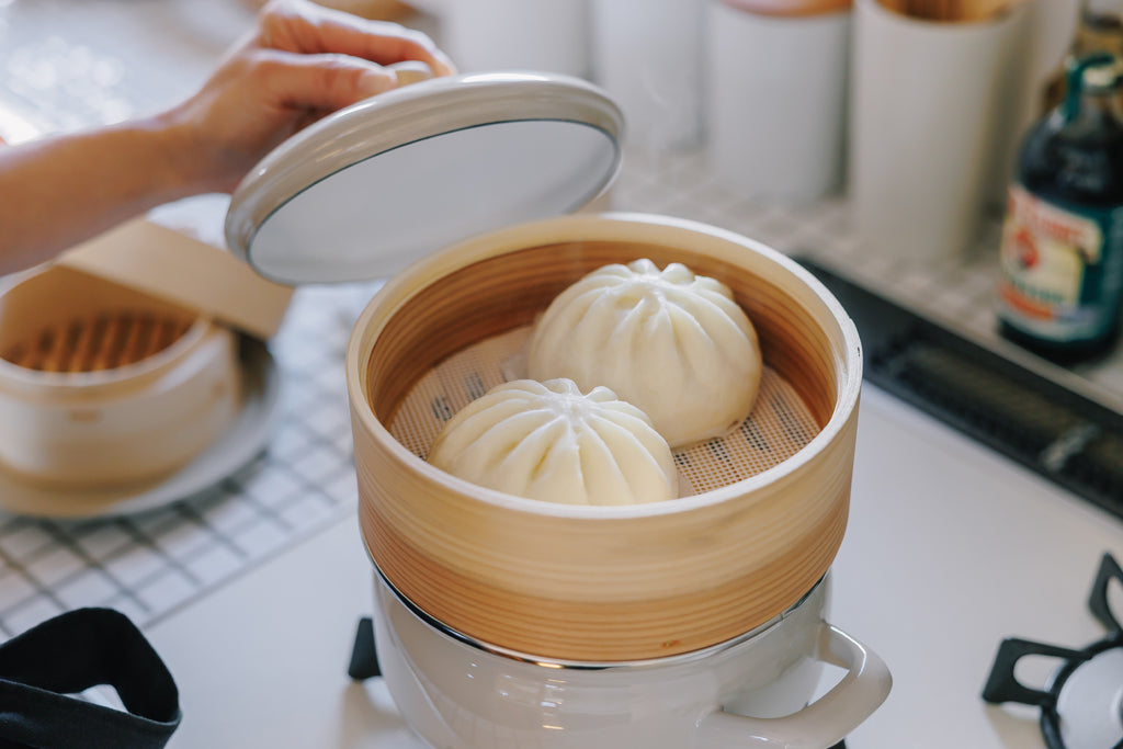 FUJIHORO（富士ホーロー）せいろ付き（1段） ホーロー鍋 18cm ホワイト/グレージュ