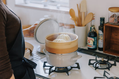 FUJIHORO（富士ホーロー）せいろ付き（1段） ホーロー鍋 18cm ホワイト/グレージュ