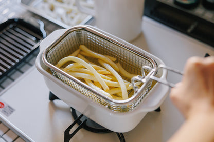 FUJIHORO（富士ホーロー）IH対応 角型天ぷら鍋 フライヤーバスケット付き ホワイト