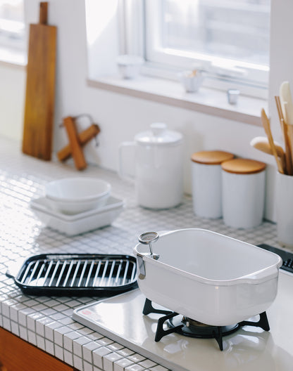 FUJIHORO（富士ホーロー）IH対応 角型天ぷら鍋ワイド フライヤーネット付き ホワイト