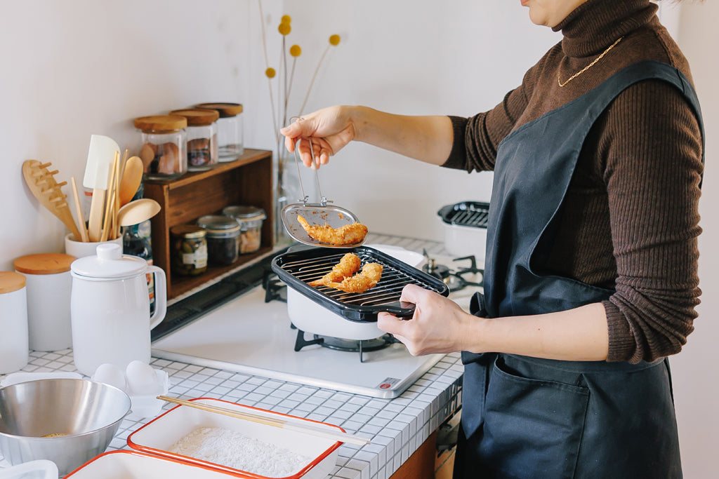 FUJIHORO（富士ホーロー）IH対応 角型天ぷら鍋ワイド フライヤーネット付き ホワイト