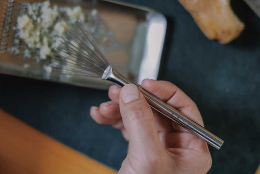 EAトCO（イイトコ）  Hake grater brush ハケ / グレーターブラシ  日本製