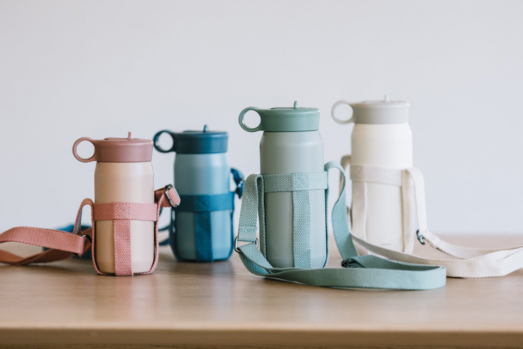 KINTO プレイタンブラー 300ml ストラップセット – 佐藤商会 ONLINE STORE