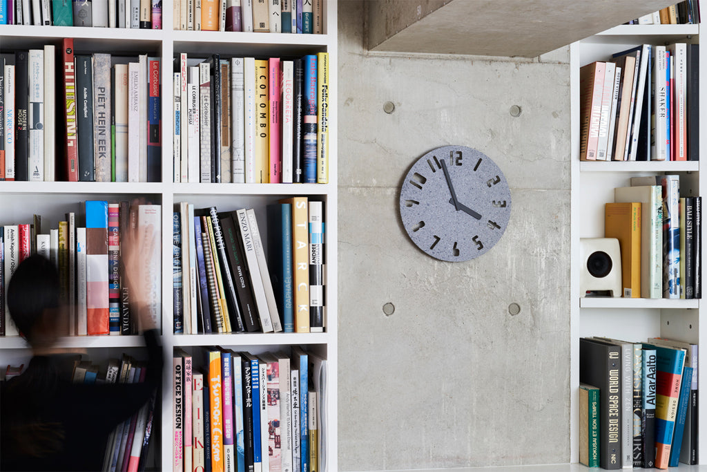 Lemnos PANECO CLOCK SAND（パネコ クロック サンド）ライトグレー 掛け時計  HIL22-10 LGY