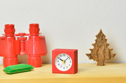 Lemnos farbe（ファルベ）レッド 置き時計 PA18-02 RE