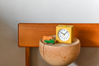 Lemnos farbe（ファルベ）イエロー 置き時計 PA25-01 YE