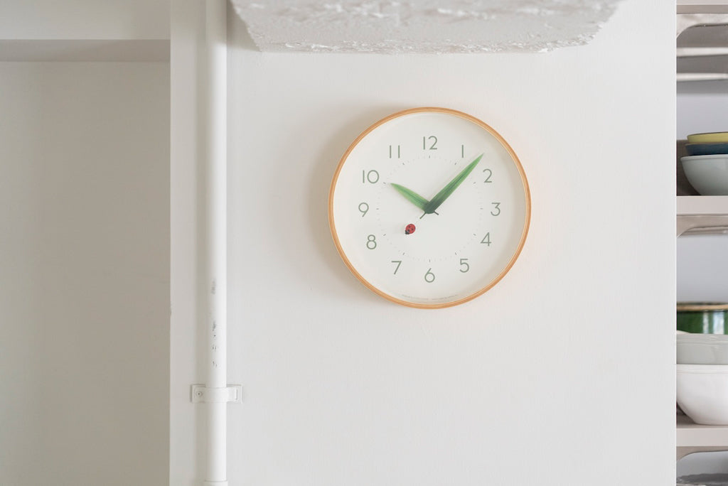 Lemnos とまり木の時計 てんとう虫 掛け時計  SUR18-16 TENTO