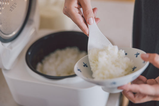 marna（マーナ）極 しゃもじ ホワイト/ブラック