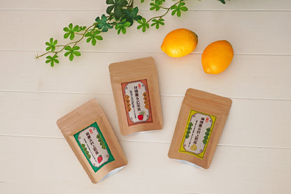 苺薫る 村上煎茶 / 村上茶