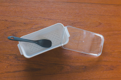 AUX（オークス） [ Leye レイエ ] ぬかどこボックス 1kg用 日本製 専用しゃもじ付き コンパクトサイズ