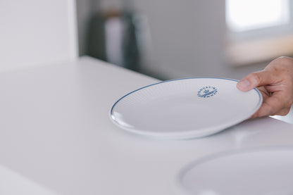 ROYAL COPENHAGEN（ロイヤル コペンハーゲン）ブルーライン クーププレート 19cm