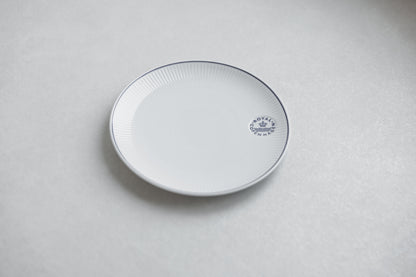 ROYAL COPENHAGEN（ロイヤル コペンハーゲン）ブルーライン クーププレート 23cm