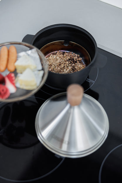 APELUCA（アペルカ）TABLE TOP SMOKER（テーブルトップスモーカー）/ 卓上燻製器《 チップ・ウッド・収納袋・レシピブック付き 》 燕三条産 AUX（オークス）