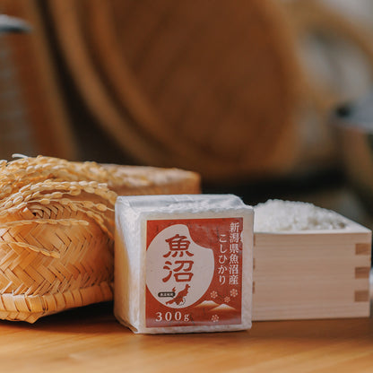 【令和7年度産 新米】魚沼産コシヒカリ 300g (2合）